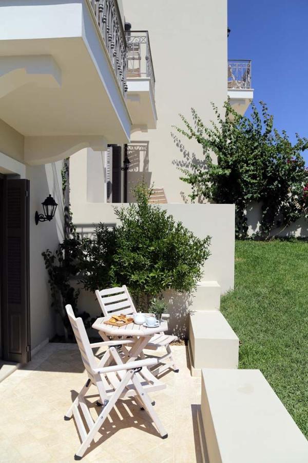 Costa Rossa Boutique Hotel - Adults Only Lixouri Extérieur photo